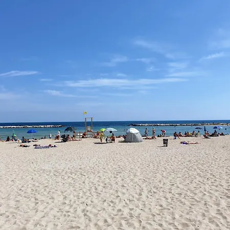 Apartament Marina House